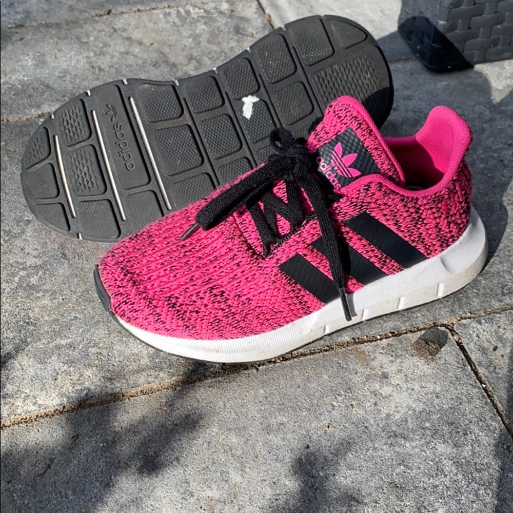 Adidas Swift good condition